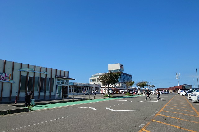 道の駅象潟ねむの丘の外観