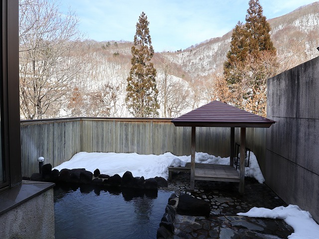 森吉山荘の露天風呂女湯