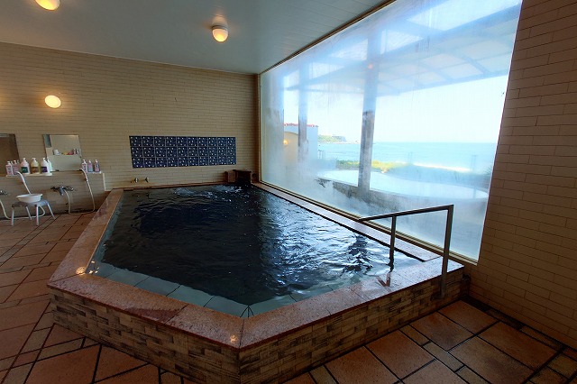犬吠埼観光ホテルの露天風呂付きの内湯