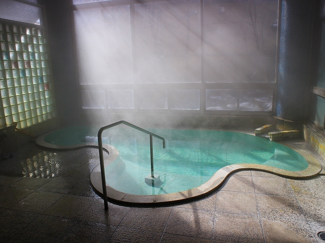 草津ホテルのもう一つの中くらいの内湯