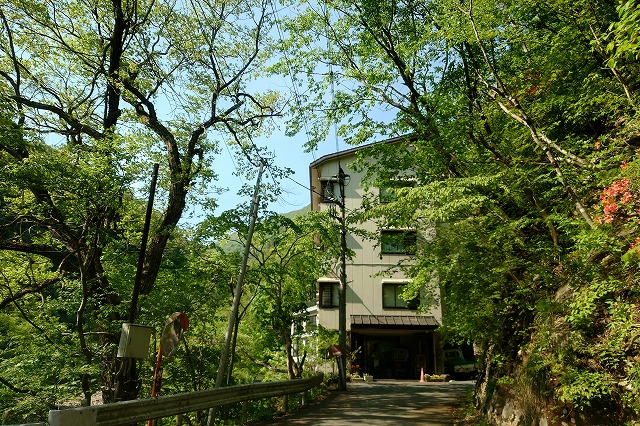 川古温泉の外観