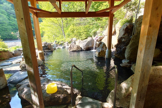 川古温泉　浜屋旅館の混浴露天風呂