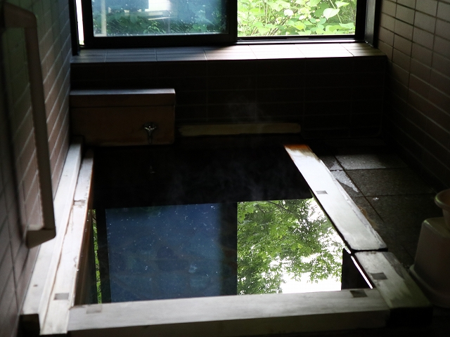 湯の小屋温泉照葉荘の貸切風呂