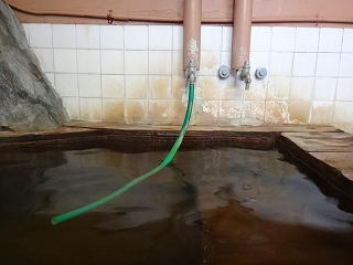 大胡温泉三山の湯の温泉浴槽