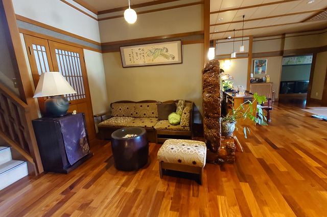 花いちのロビー