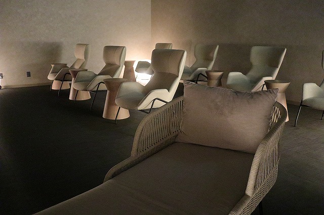 こちらも湯上りの休憩室