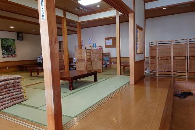 夢の湯の休憩室