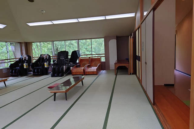 大広間休憩室