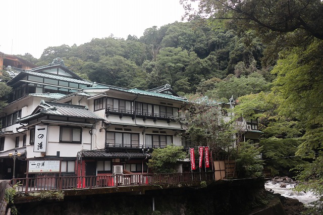 塔ノ沢一の湯本館