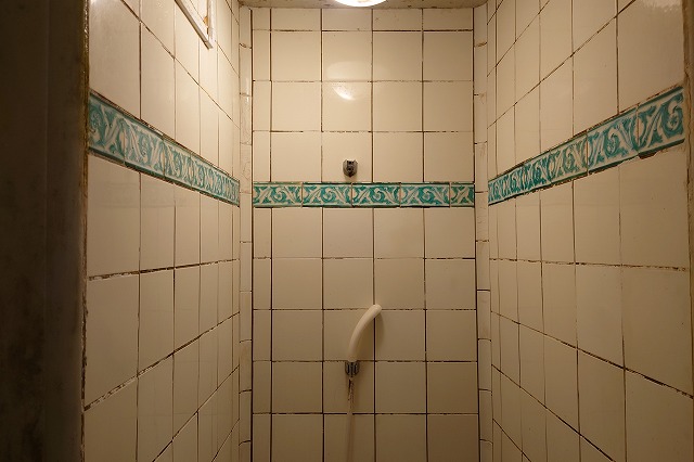 貸切風呂のシャワー