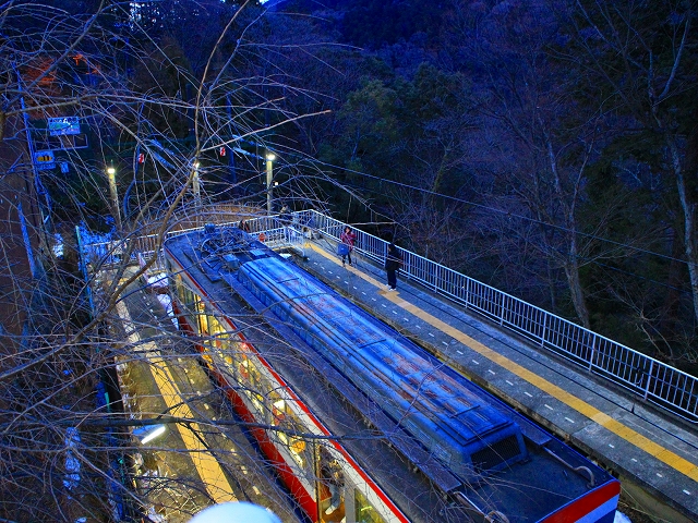 箱根登山鉄道と大平台駅のスイッチバック