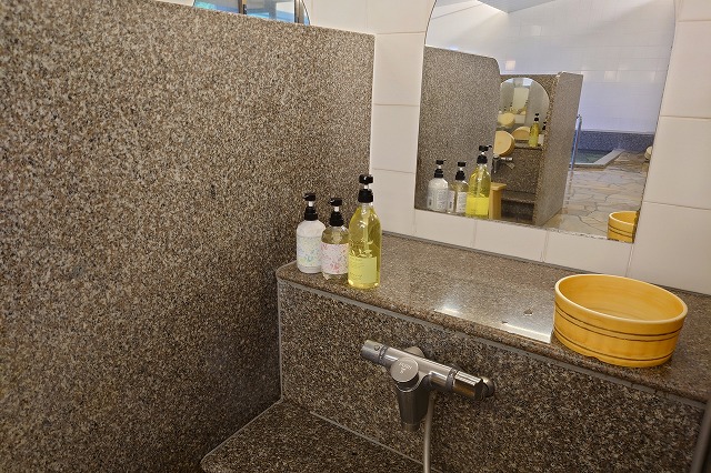 洗い場とアメニティ