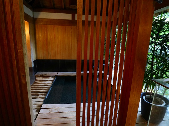 環翠楼の露天風呂