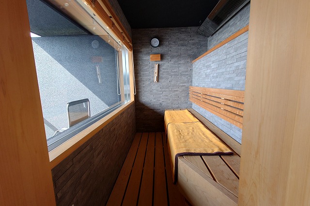 お部屋のプライベートサウナ