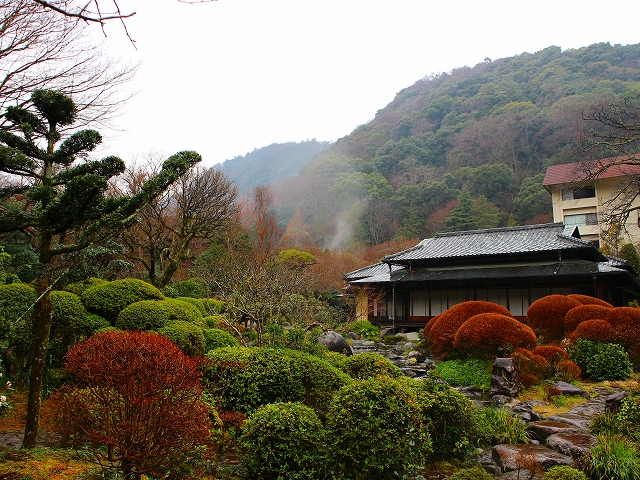 箱根湯本温泉　吉池旅館の庭園