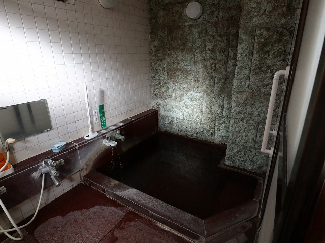 湯河原温泉グリーン荘の浴室