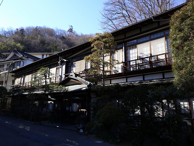 鎌先温泉　最上屋旅館の外観