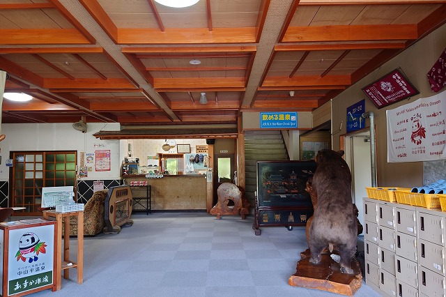あすか旅館のロビー