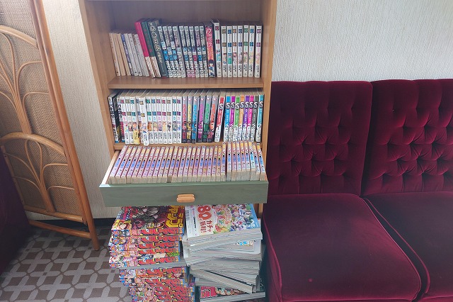 コミックスの本棚