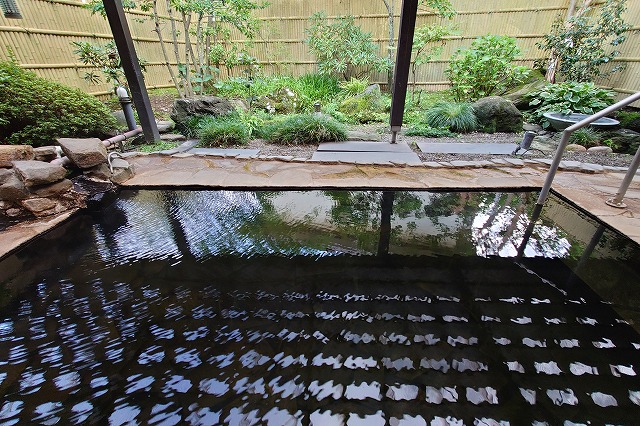 露天風呂のお湯