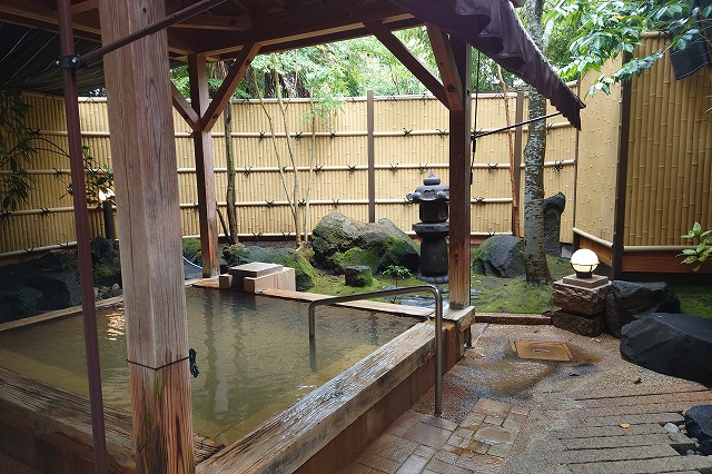 京町観光ホテルの露天風呂