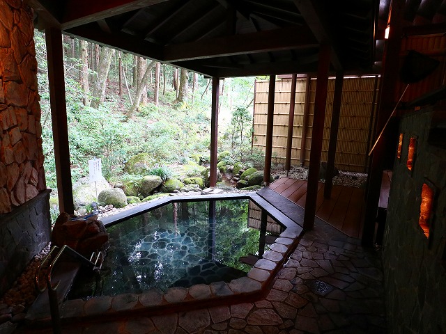 駒ヶ根高原リゾートリンクスの露天風呂
