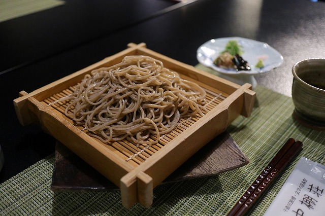 はりこし亭のざるそば