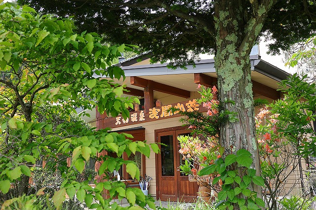 浅間山荘の外観