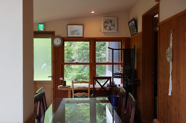 浅間山荘の食堂