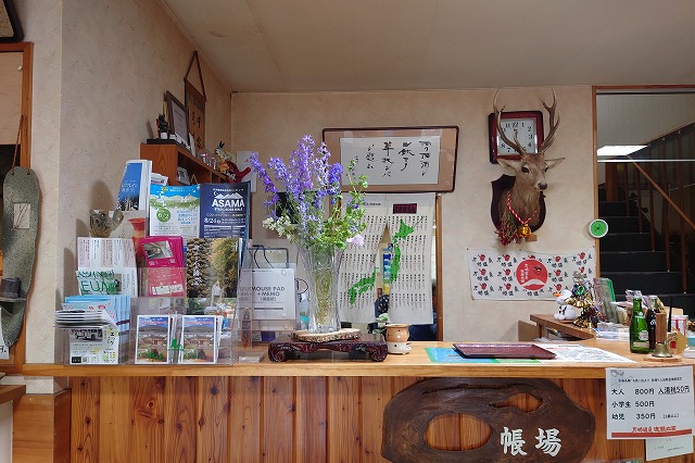 浅間山荘の受付