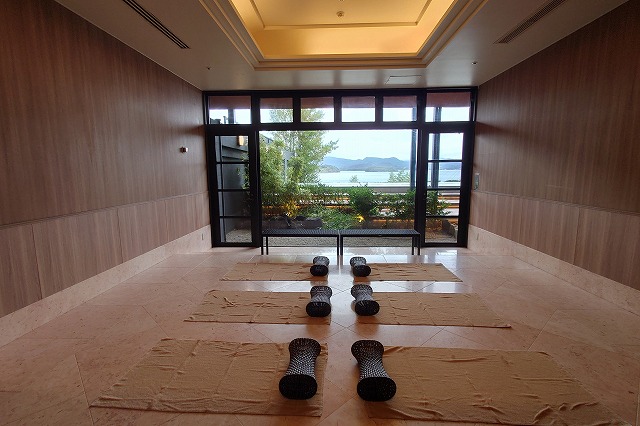 女湯の岩盤浴