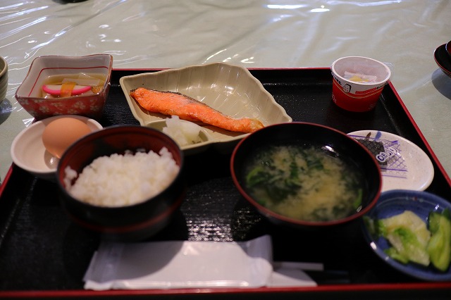 安田温泉やすらぎの朝食