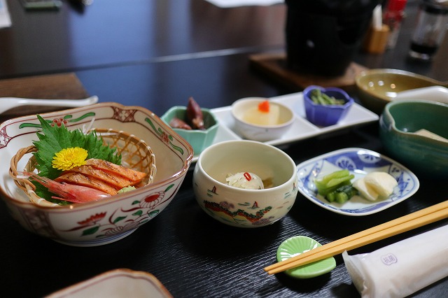 野本旅館の夕食