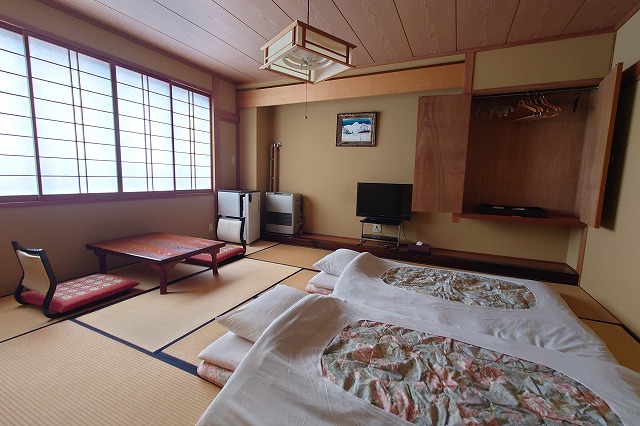 関温泉　朝日屋の客室