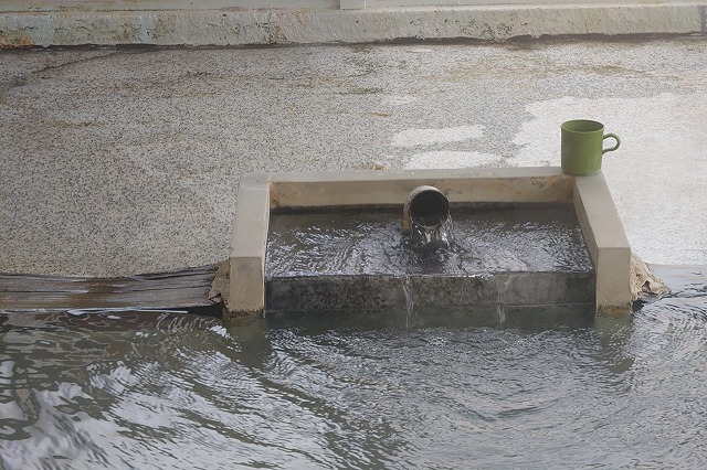 女湯の内湯の湯口