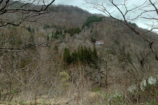 ポツンと逆巻温泉