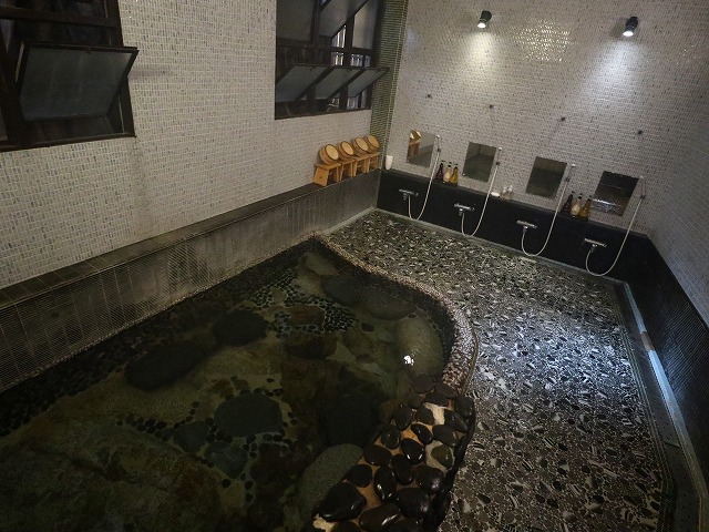 奥津荘の鍵湯