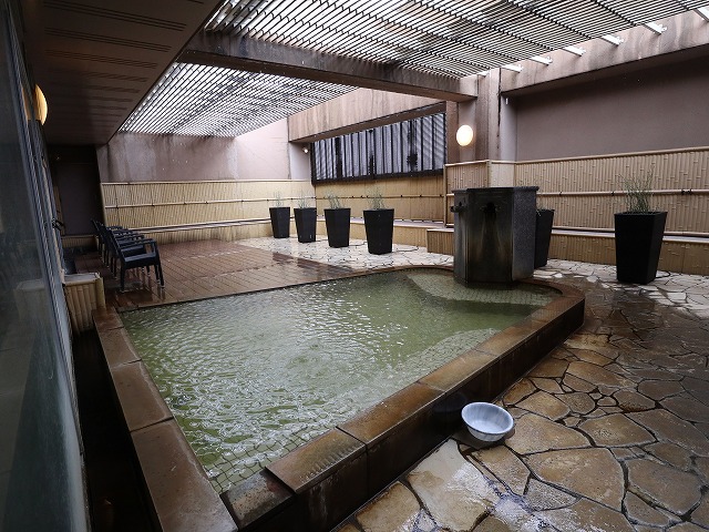 別府亀の井ホテルの露天風呂