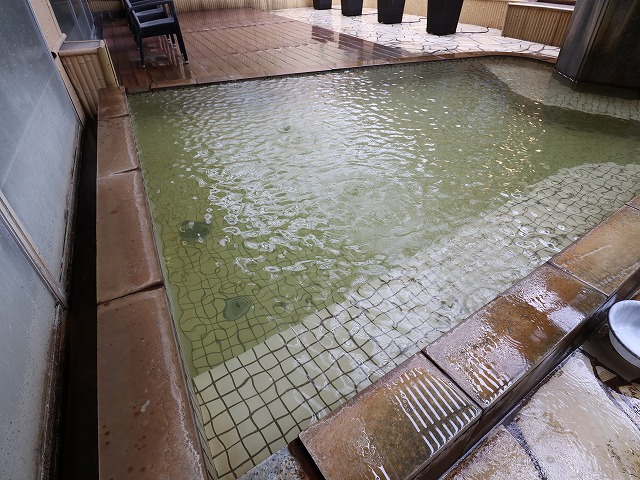 別府亀の井ホテルの温泉