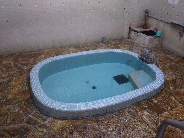 祇園温泉の浴槽