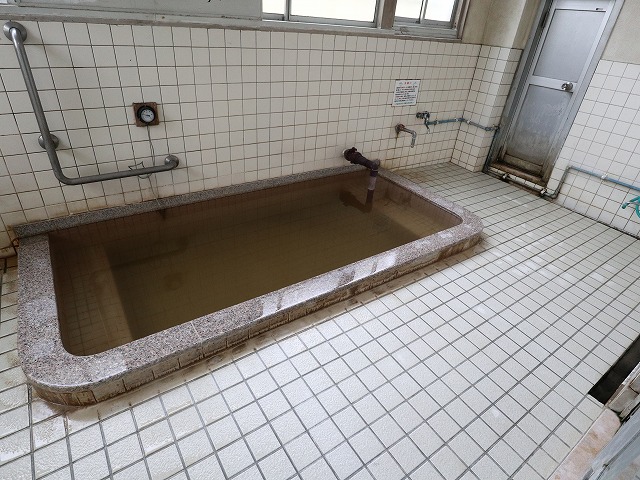 餅ヶ浜温泉の浴室