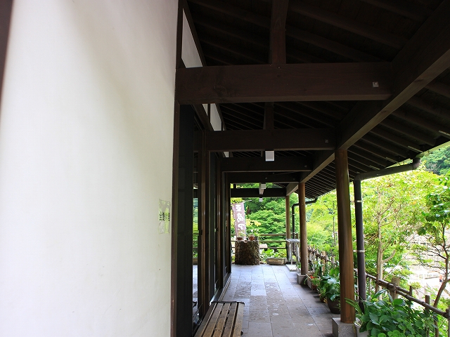 柴石温泉の回廊