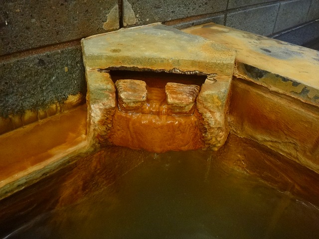 のがわや旅館の石風呂の湯口