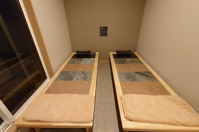 岩盤浴付きのヴィラ