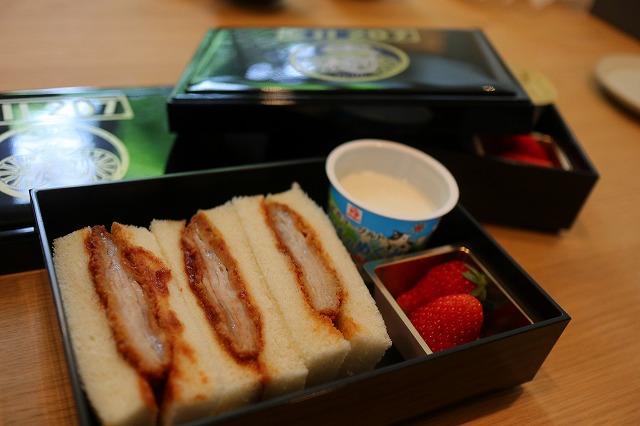 「SL大樹　ミルフィーユかつサンドセット」