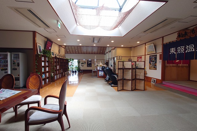 東照温泉の館内