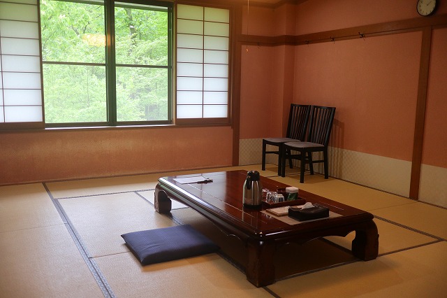 手白澤温泉の客室