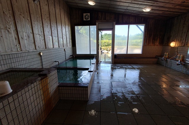 女湯内湯