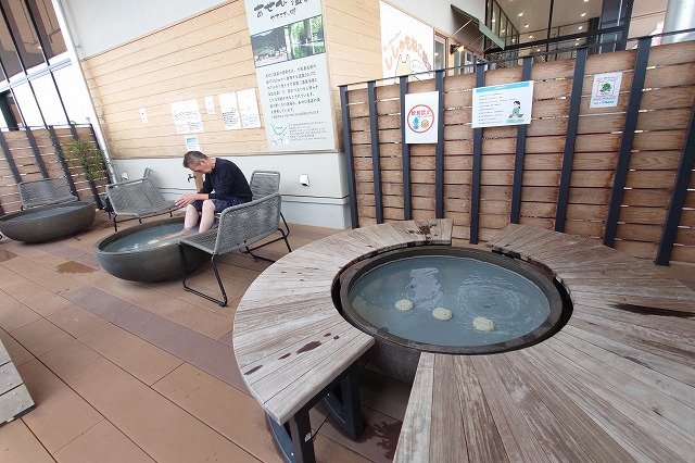 道の駅いたのの足湯
