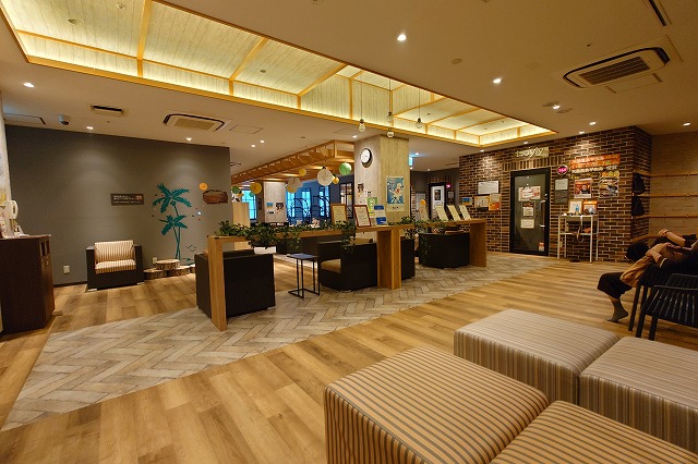 岩盤浴ラウンジ